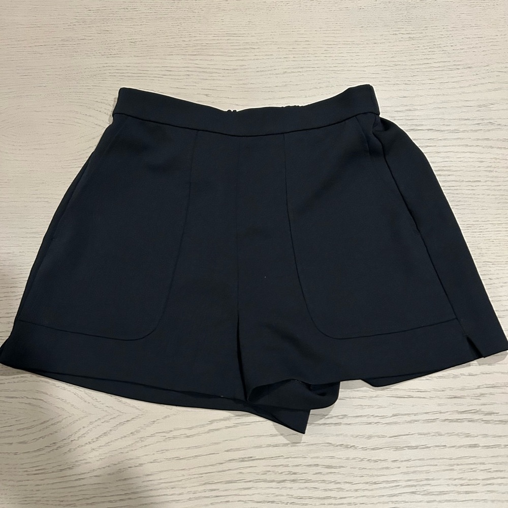 Wilfred High Waist Black Shorts